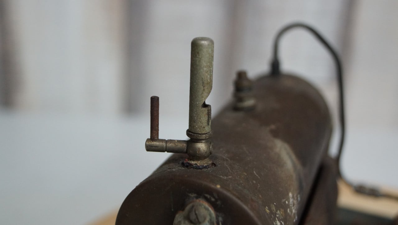 Vintage Fleischman Stoommachine