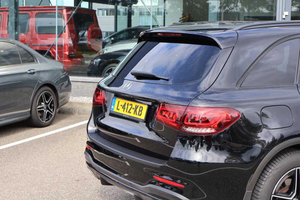Mercedes-Benz Glc 200 4matic business solution amg l mbux l camera l distro