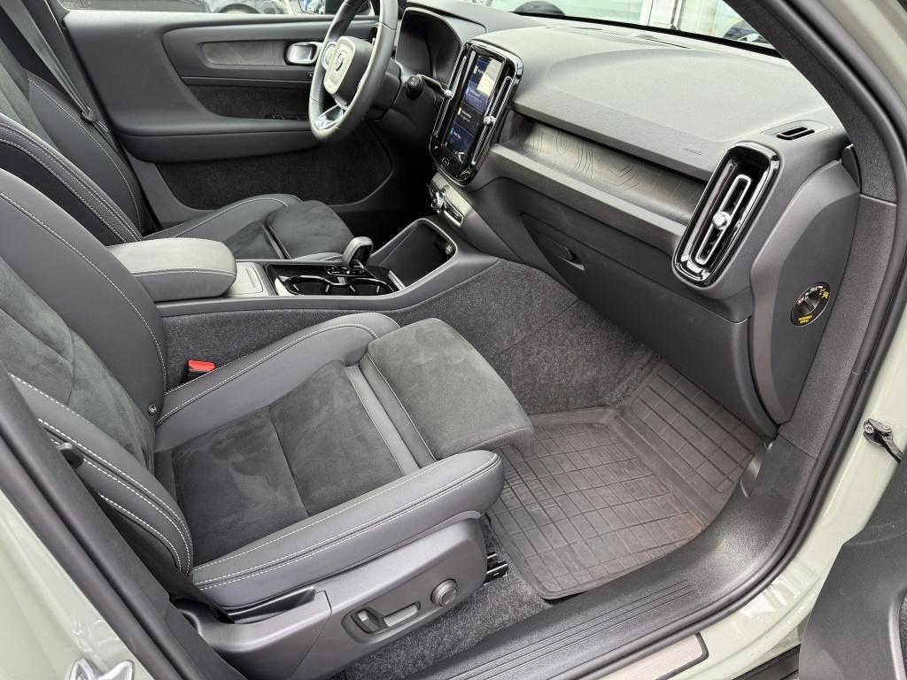 Volvo Ex40 ext.range ultra 82 kwh| panodak| trekhaak| 360camera| adap.cruis