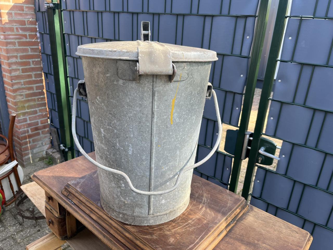 Vuilnisemmer staal verzinkt