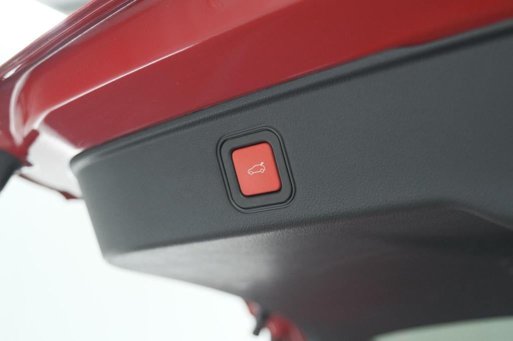 Fiat 600 1.2 hybrid 110 la prima | elektrische achterklep | adaptieve cruis