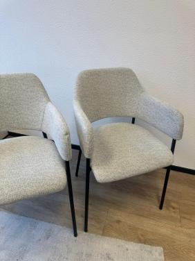 Stijlvolle stoelen 2 stuks Zo goed als nieuw