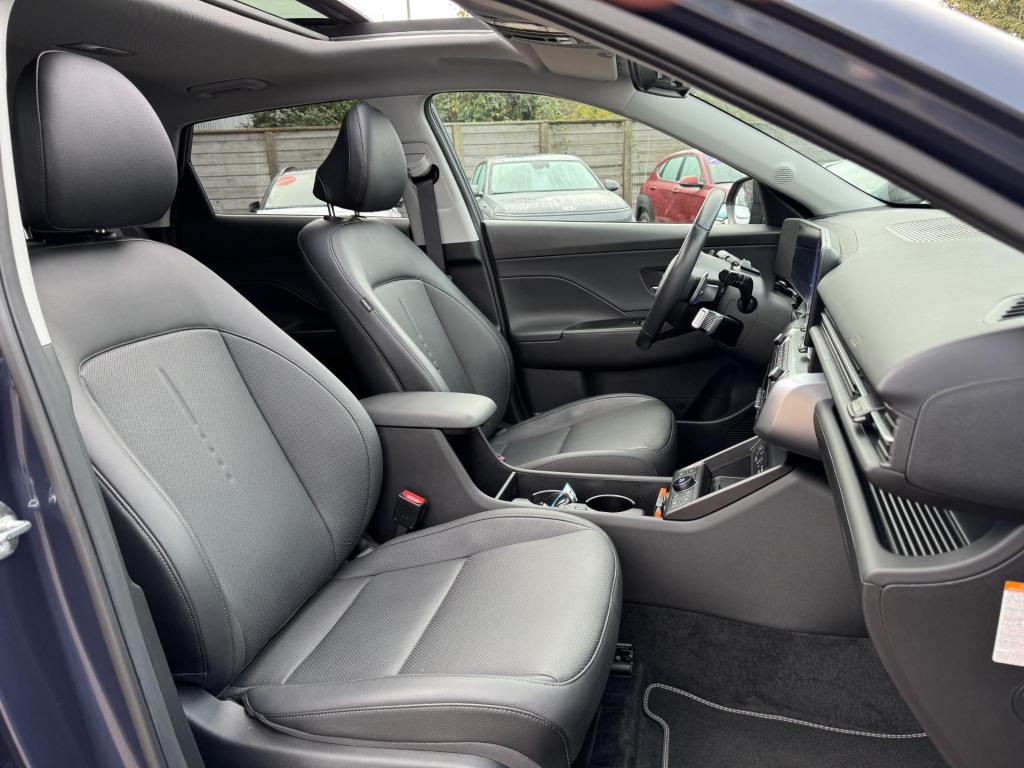 Hyundai Kona 1.6 gdi hev premium sky nl-auto, lage km-stand!