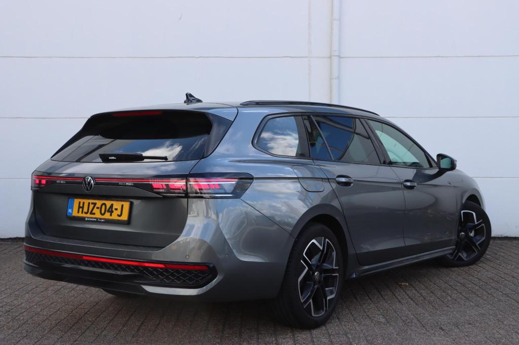 Volkswagen Passat variant 1.5 etsi r-line business dsg7 150pk ergo stoel | 