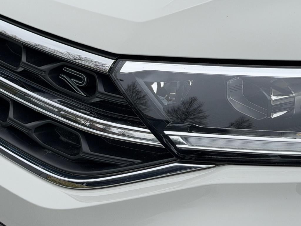 Volkswagen T-roc 1.5 tsi 150pk dsg r-line | camera | keyless | elek. achter