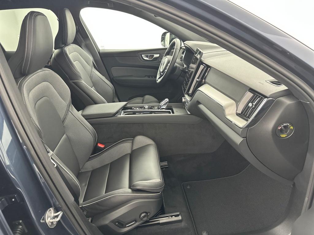 Volvo XC60 t6 awd gt plus black edition recharge