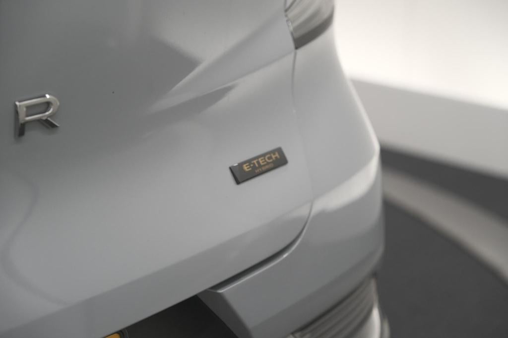 Renault Captur 1.8 e-tech full hybrid 160 techno | camera | adaptieve cruis