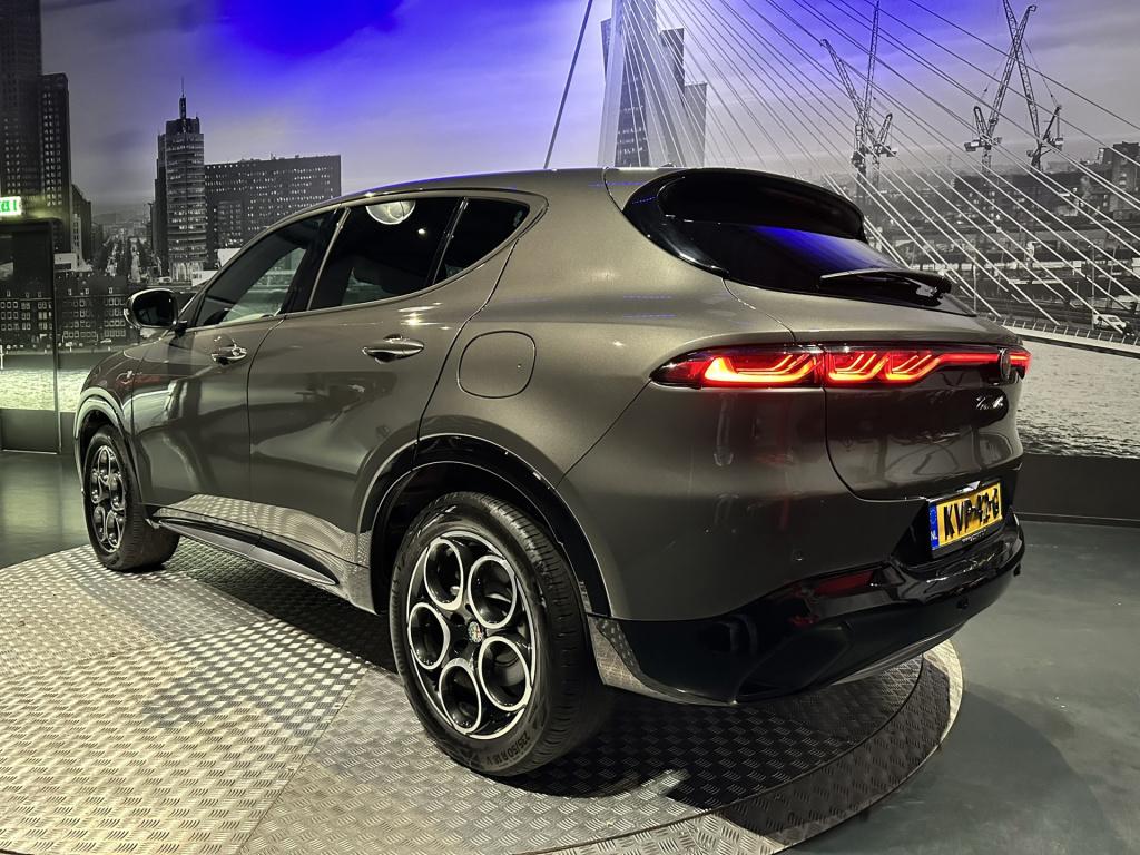 Alfa Romeo Tonale 1.3 ibrida plug-in q4
