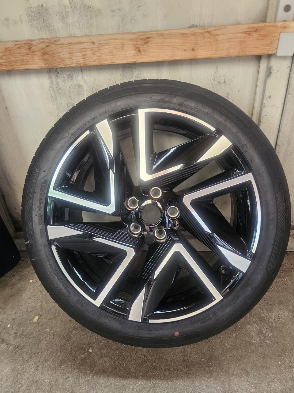 Te koop  Nissan Juke velgen