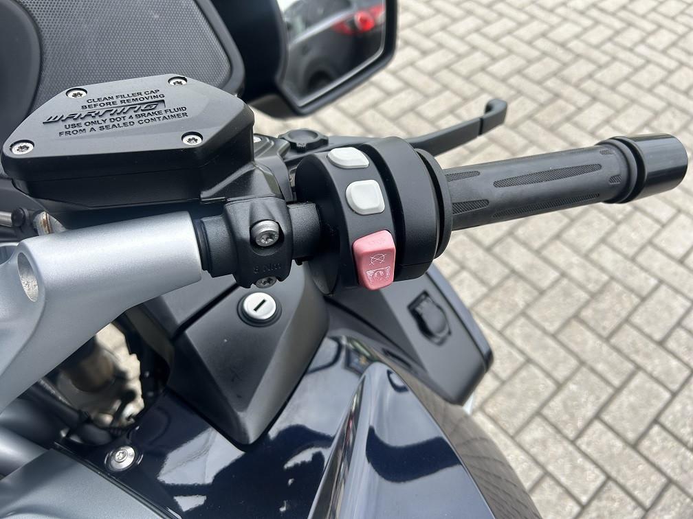 BMW R1200RT uit 2017 met slechts 22dkm, full option, 1e eigenaar €11750,-