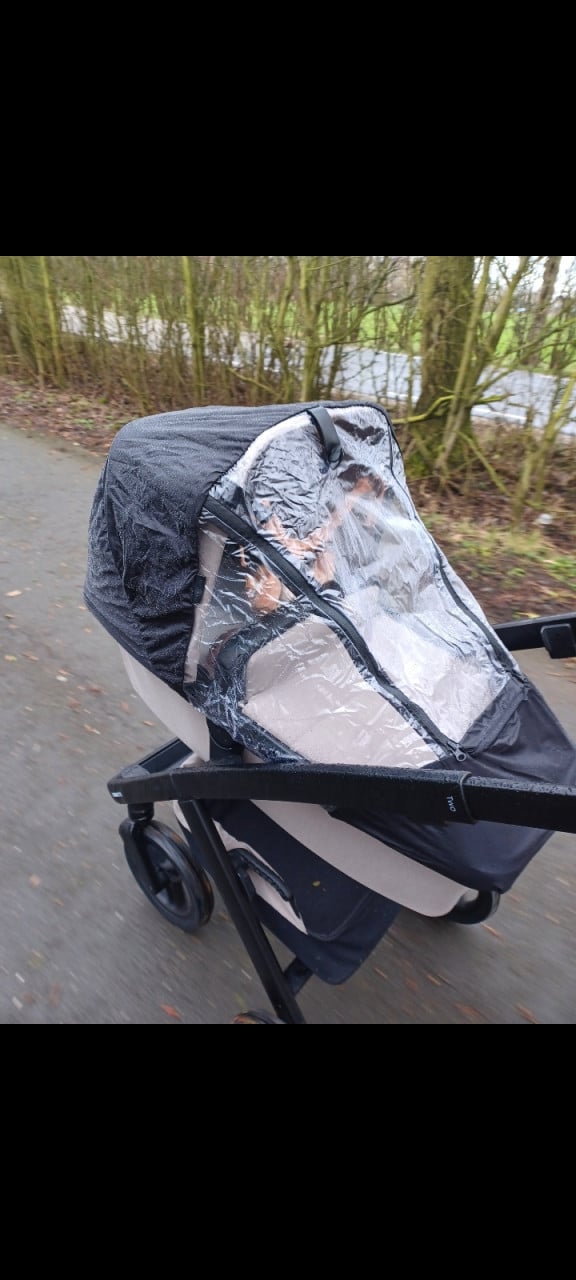 Dubatti Two kinderwagen