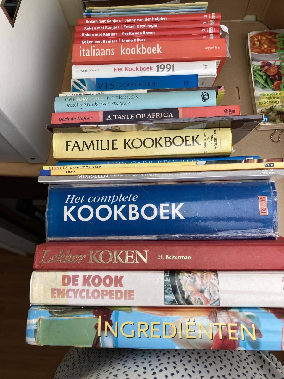 Diverse kookboeken (25 stuks)