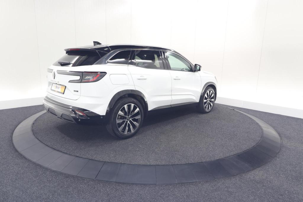 Renault Austral 1.2 e-tech full hybrid 200 techno | 360 camera | panoramada