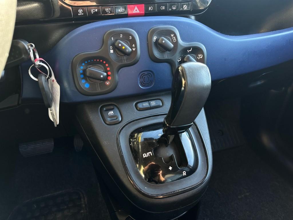 Fiat Panda 0.9 twin air lounge automaat
