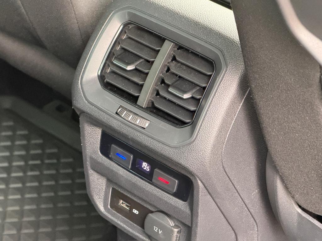 Volkswagen Tiguan 1.5 tsi act 150pk dsg highline | camera | virtual | trekh