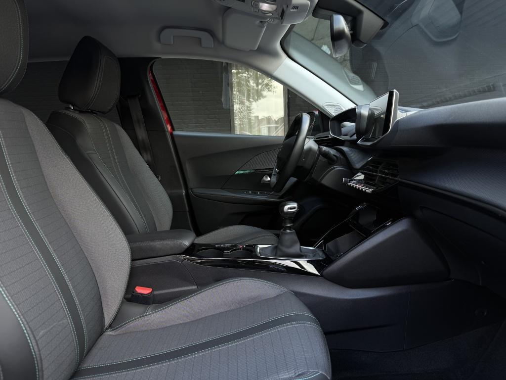 Peugeot 2008 1.2 puretech allure