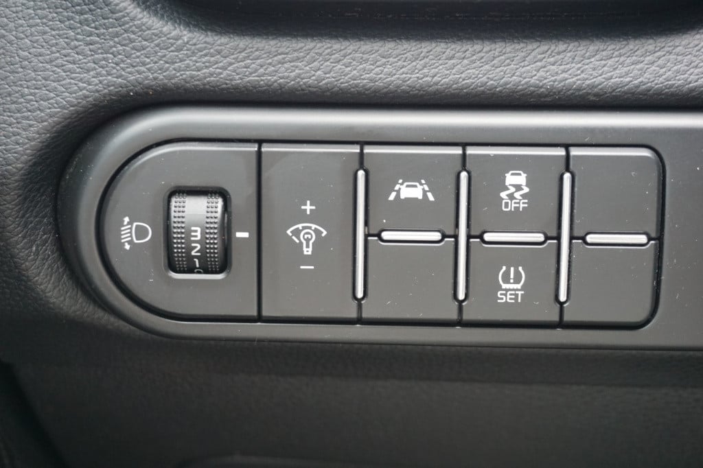 Kia Xceed 1.0 t-gdi dynamicline climate / navi / camera / cruise / lane ass