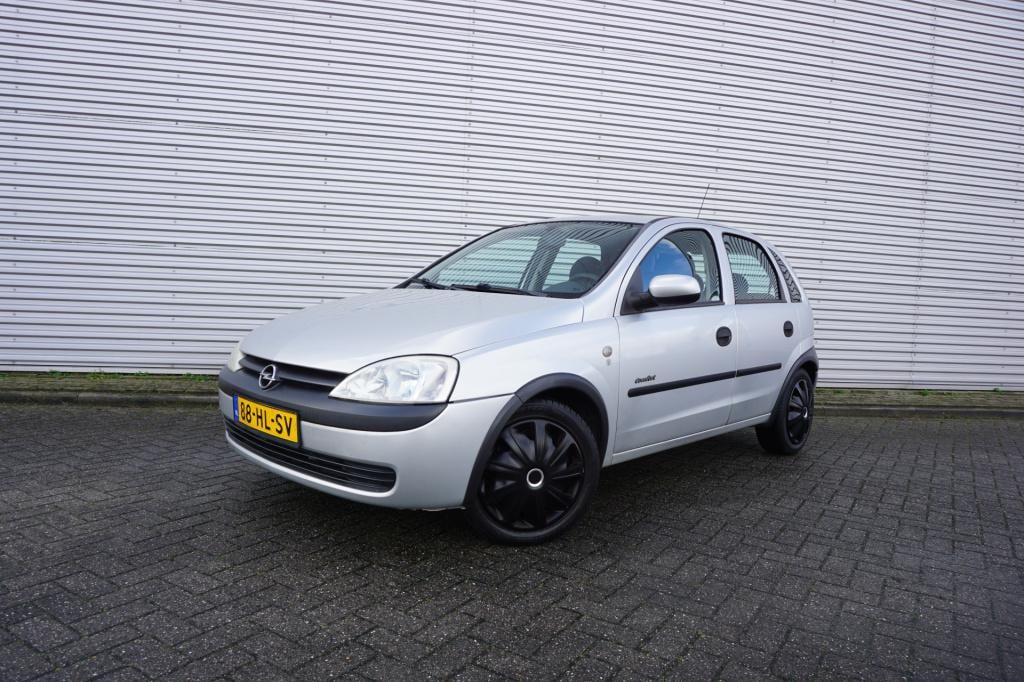 Opel Corsa 1.4-16v comfort elektr. ramen / trekhaak / apk t/m 18-03-2027