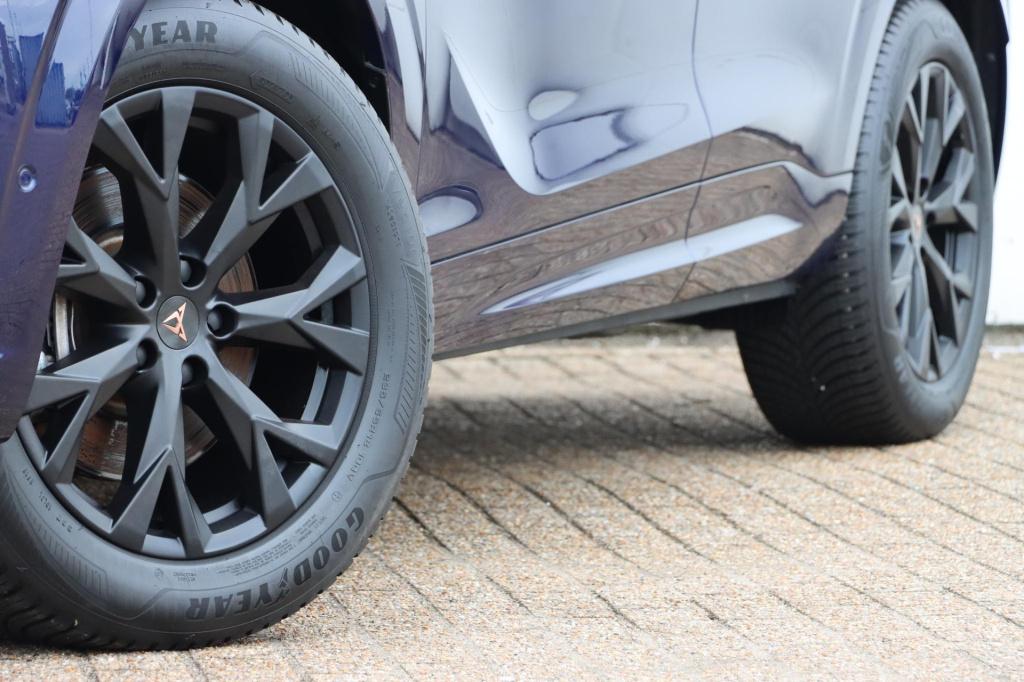 Cupra Terramar 1.5 tsi e-hybrid business 204pk dsg6