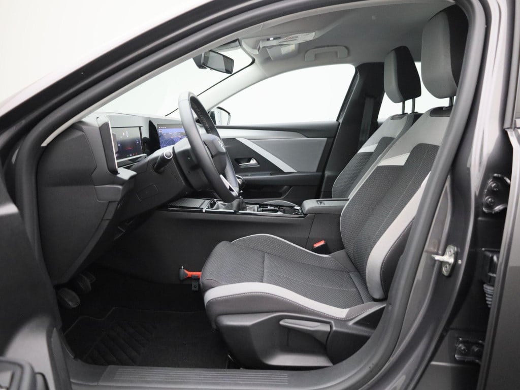Opel Astra 1.2 edition | lmv | parkeer sensoren | virtual cockpit | climate