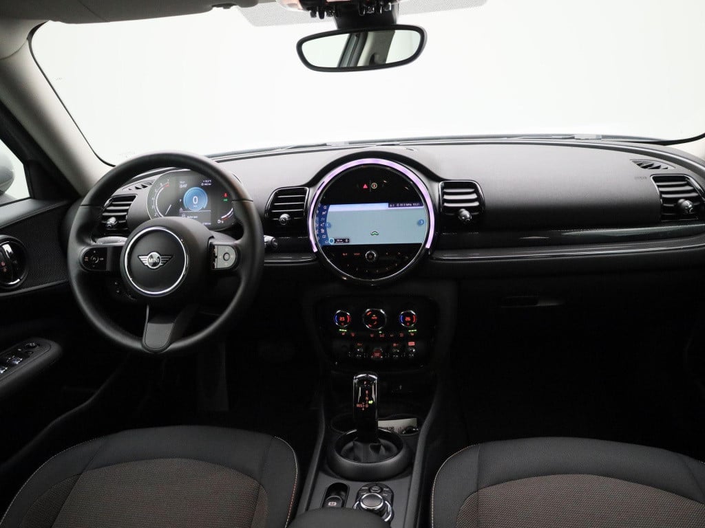 Mini Clubman 1.5 cooper essential | automaat | lage km stand! | navigatie |