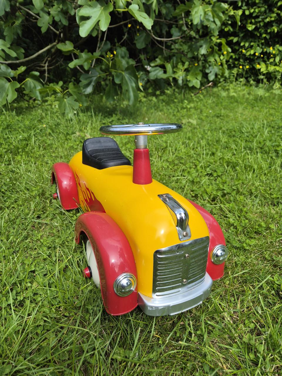 Stoere loopauto