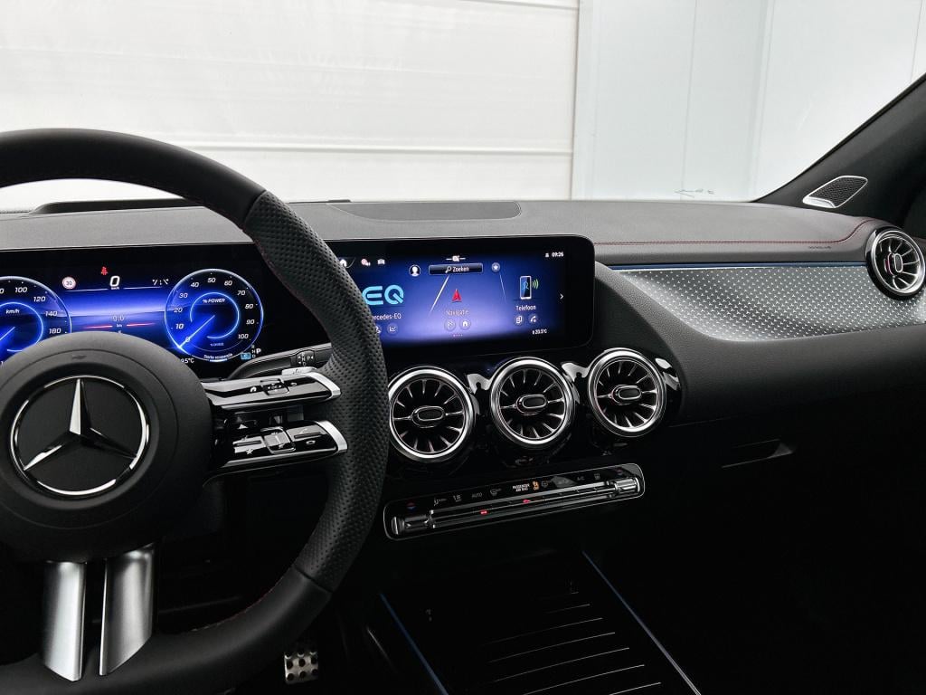 Mercedes-Benz Eqa 250+ business solution amg 71 kwh | trekhaak | nightpakke