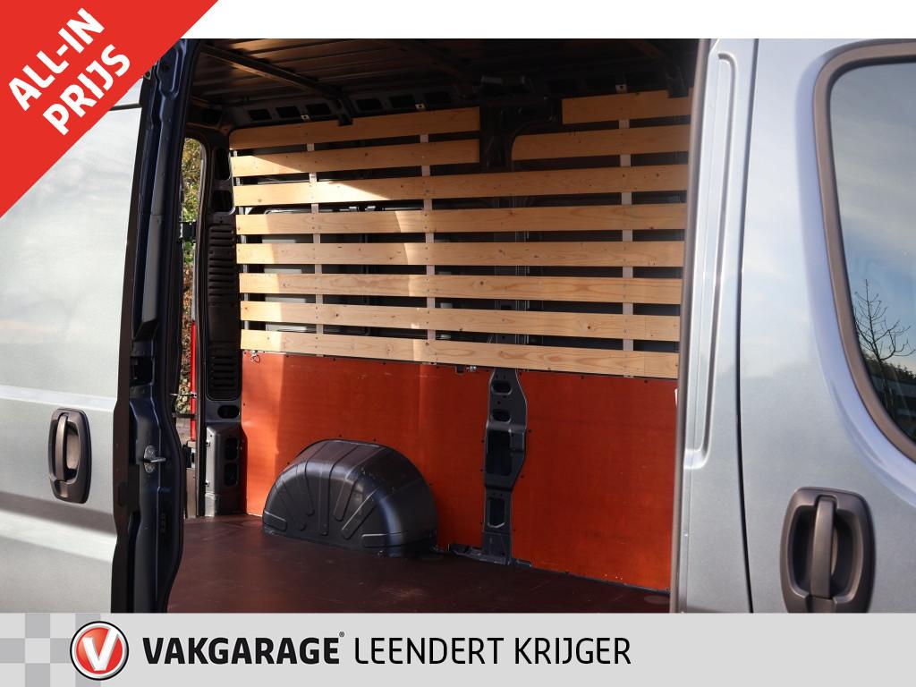Fiat Ducato 35 2.3 mj l2h2 navigatie/trekhaak/rijklaarprijs
