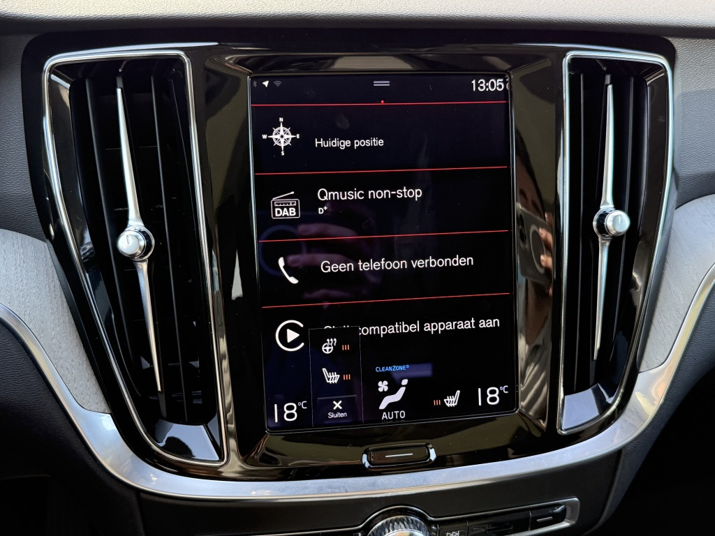Volvo V60 b3 163pk inscription| panodak| adap.cruise| camera| leder| h&k s