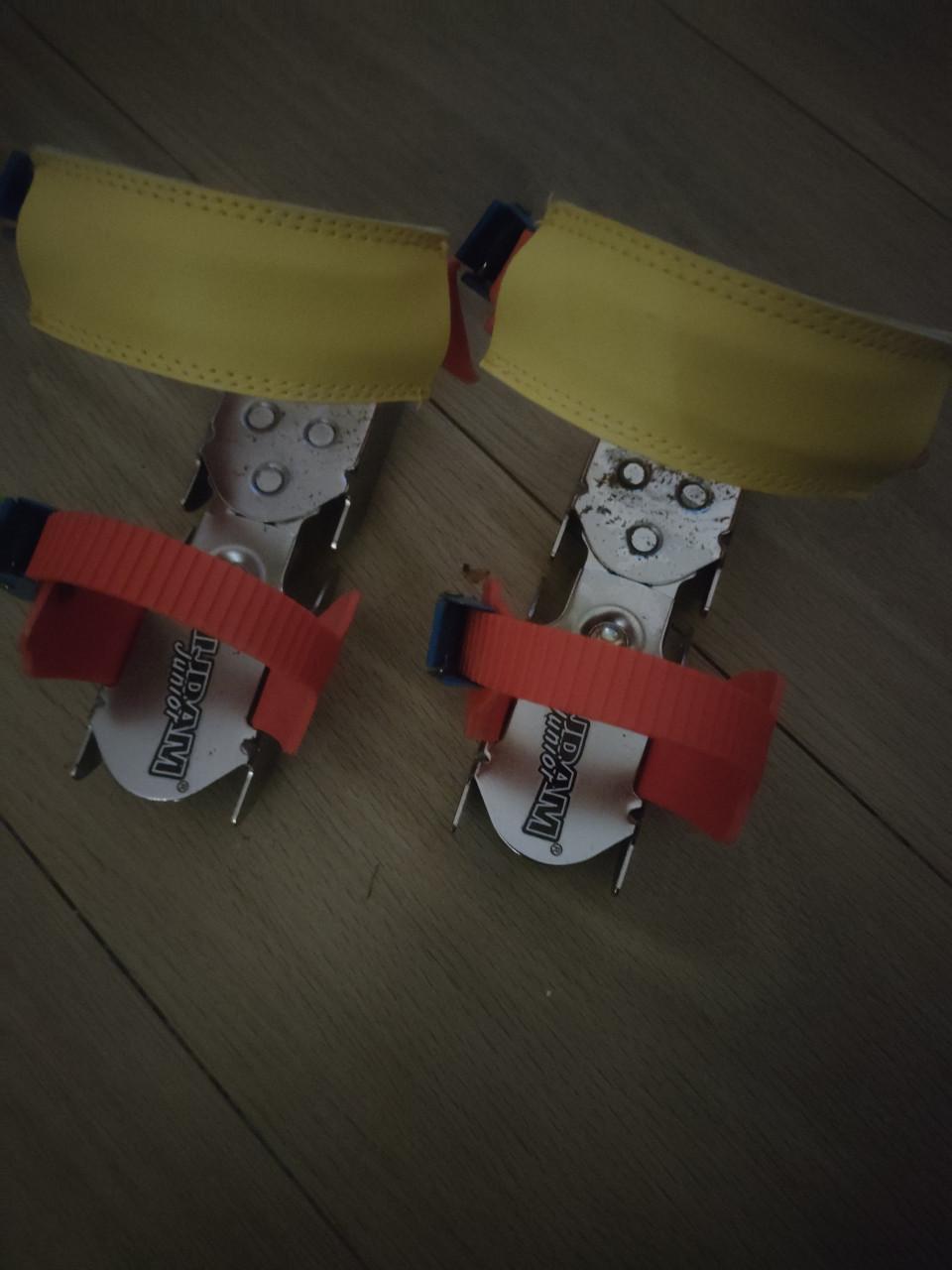 Glij-ijzers van nijdam. ( Verstelbare kinderschaatsen)