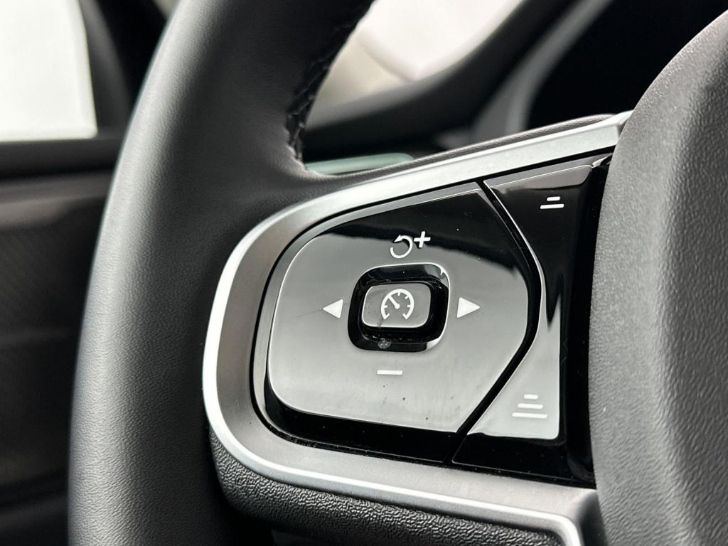 Volvo XC60 t6 398pk recharge ultra dark| pano| trekhaak| 360camera| h&k sou