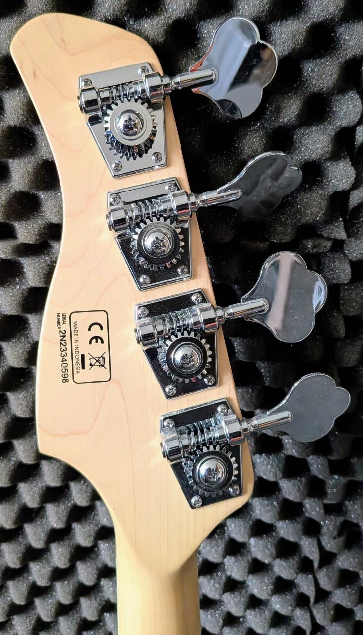 In nieuwstaat: Sire Marcus Miller V7 fretloze basgitaar. .