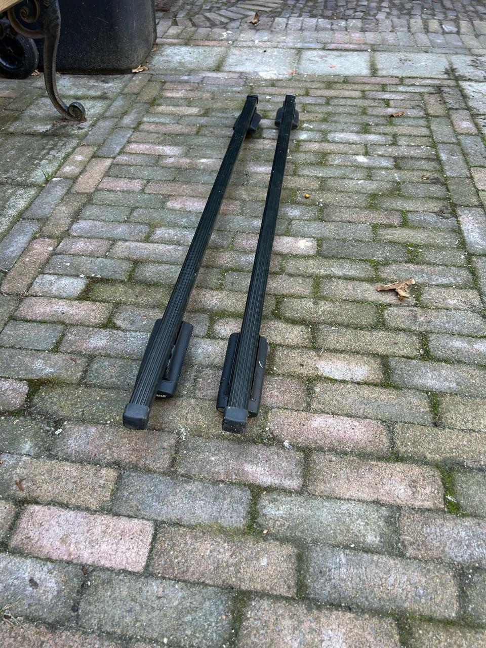 Thule universele dakdragers (op bestaande dakrails)