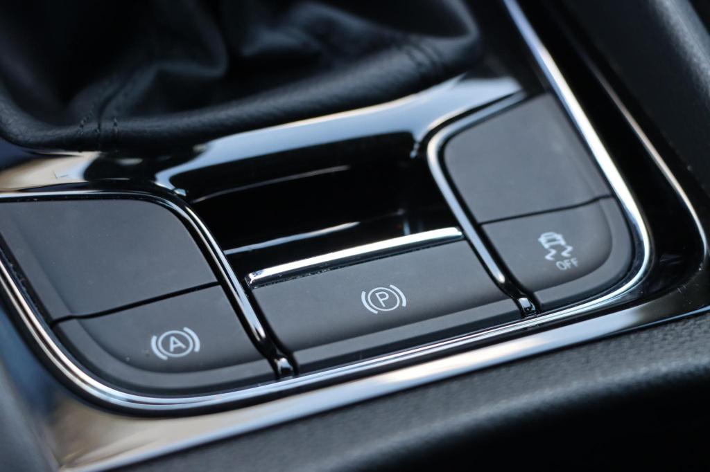 Skoda Karoq 1.0 tsi business edition 115pk