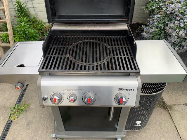 Weber gas bbq (buitenkeuken)