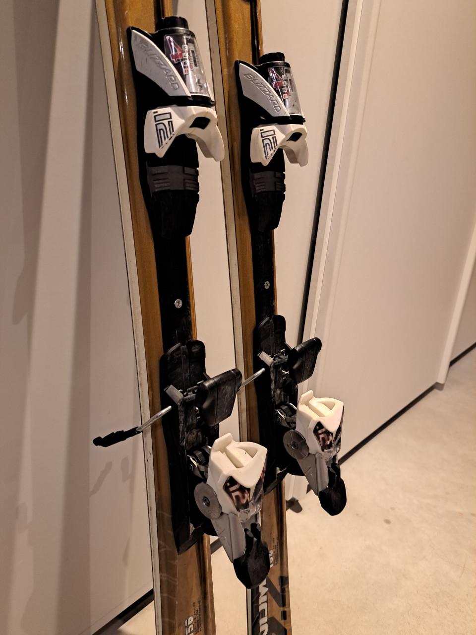 Blizzard ski's. Magnum 7.4. Lengte 156.