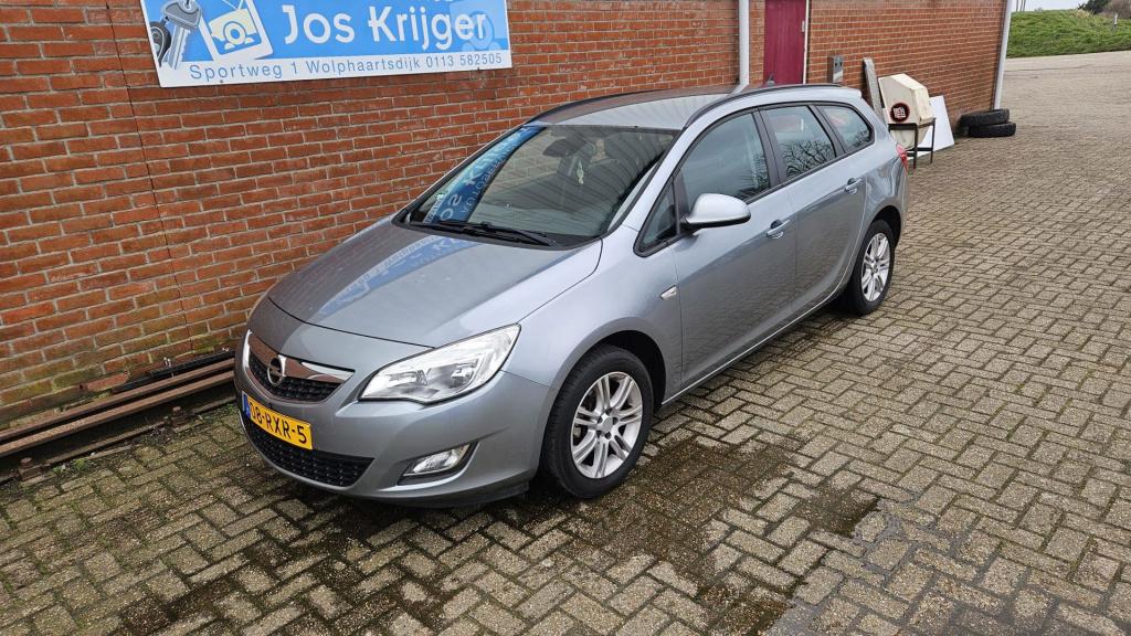 Opel Astra sports tourer 1.4 edition
