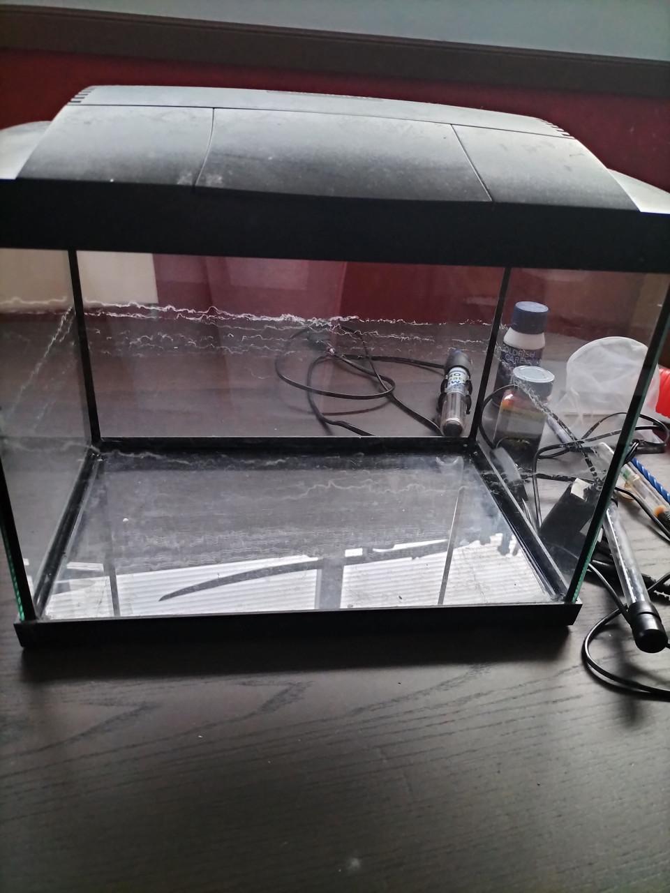 Aquarium met toebehoren