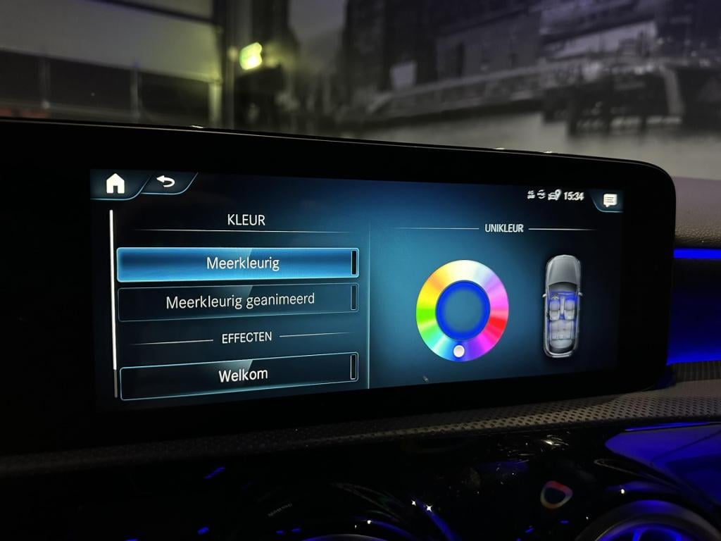 Mercedes-Benz A-Klasse 180 premium plus amg *pano*sfeer*camera*appconnect*