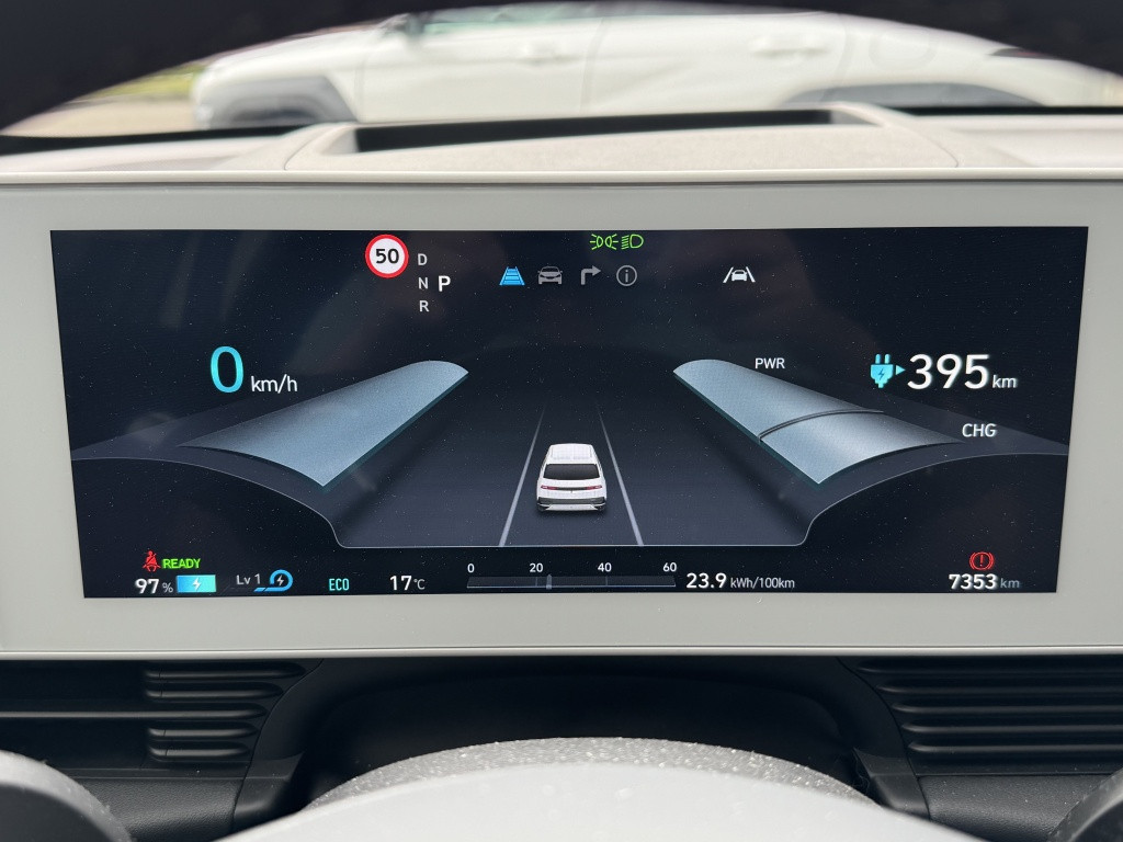 Hyundai Ioniq 5 lounge awd 77.4 kwh | digitale buiten spiegels | lage km-st