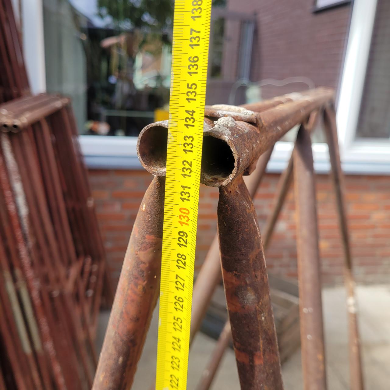 6 stuks schragen 135 cm