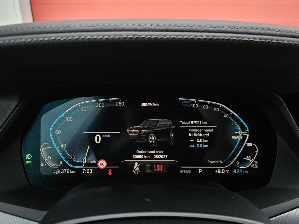 BMW X5 xdrive45e m-sport | achterasbesturing | trekhaak | luchtvering