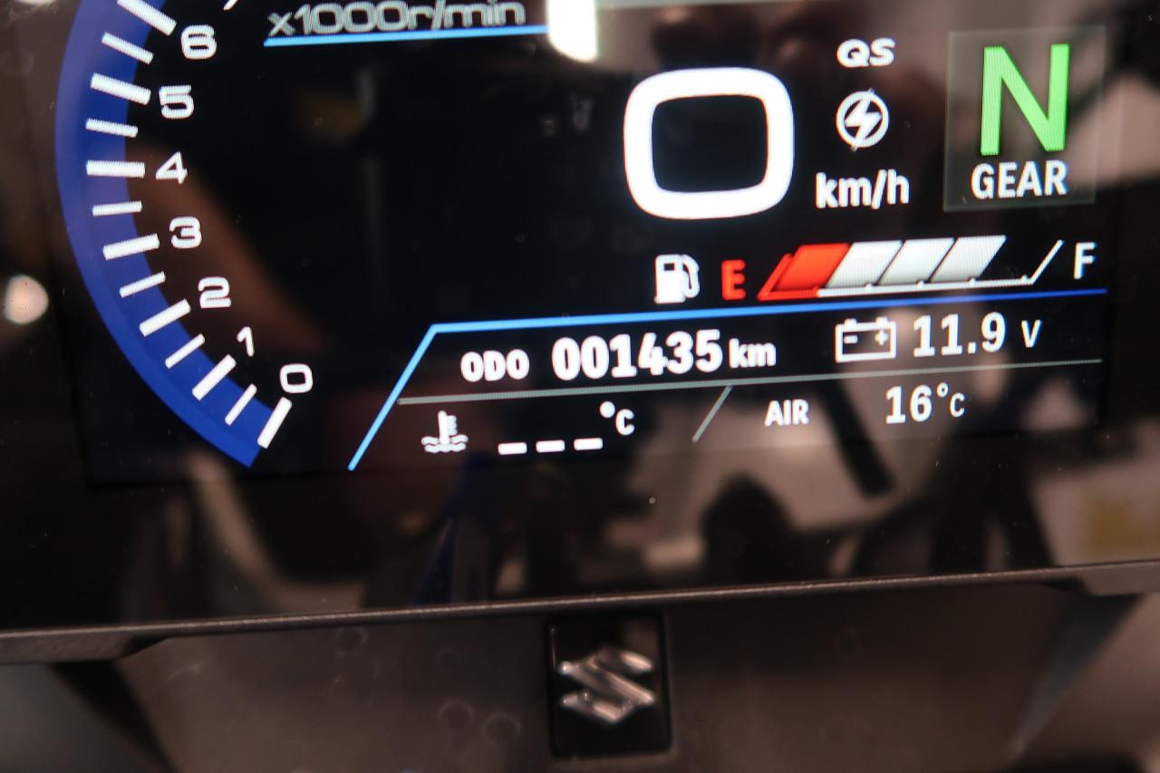 Suzuki V-Strom 800DE 2025 BTW motor