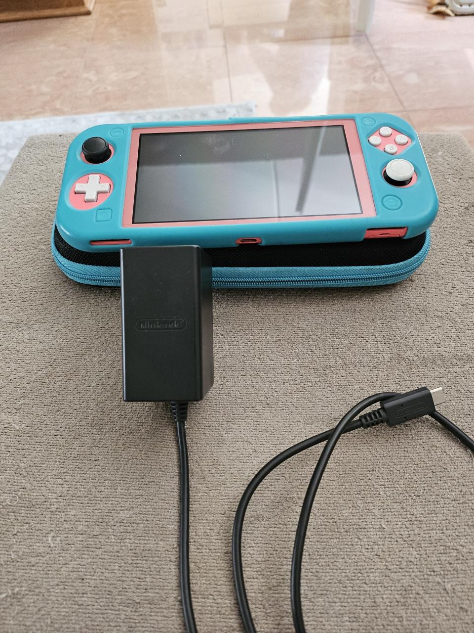 Switch lite met MINECRAFT en hoesje en case