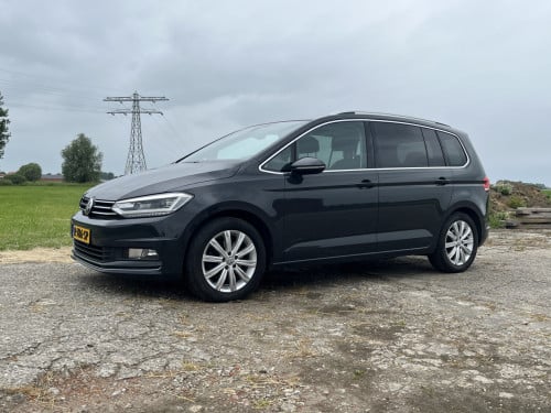 Volkswagen Touran 1.4 TSI 110KW/150PK 7-DSG 2015 Grijs