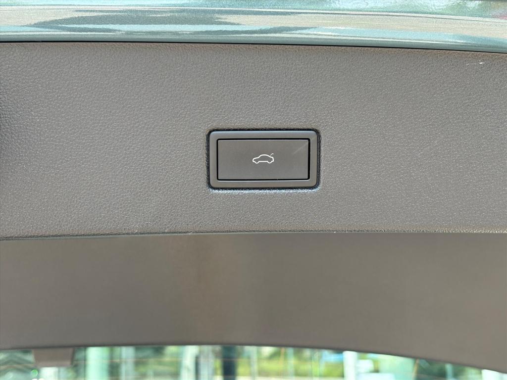 Volkswagen T-roc 1.5 tsi 150pk 7-dsg style| camera| keyless|dode hoek| rijk