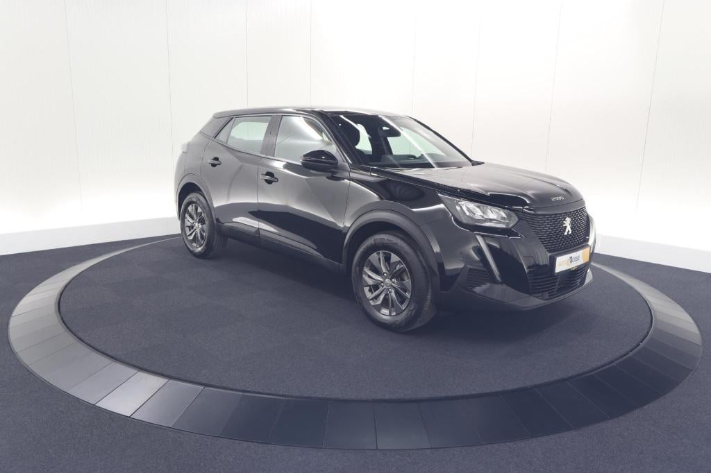 Peugeot 2008 puretech 130 active pack | trekhaak | camera | navigatie | par