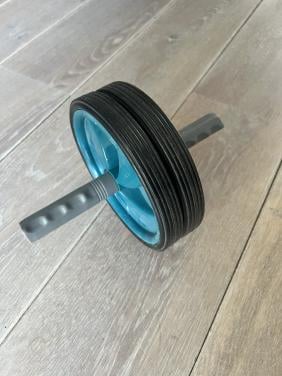 Buikspier-trainingswiel