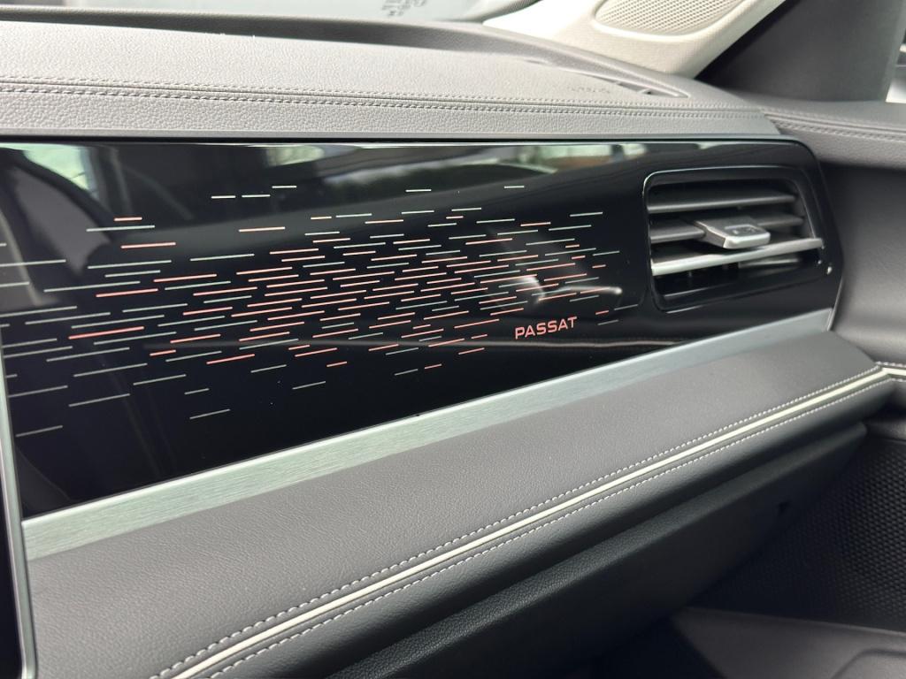 Volkswagen Passat variant 1.5 etsi 150pk elegance | alcantara | head up | c