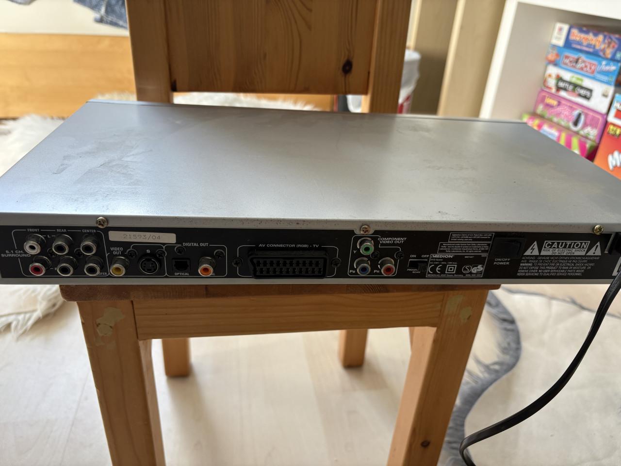 Medion Slimline MD7457 DVD speler